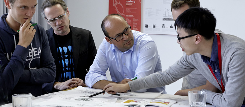 aac-Intensivkurse - Schlusskritik, Evaluierung und Präsentation der Research-Lab-Arbeiten