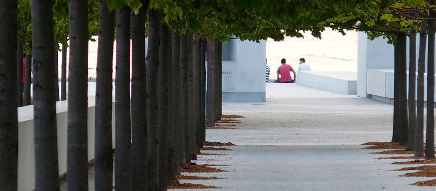 Brooklyn Powerhouse - Exkursion nach New York City